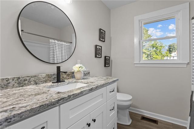 727 Dutch RD, Suffolk, VA 23437