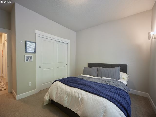 13613 Ne 61ST Ave, Vancouver, WA 98686