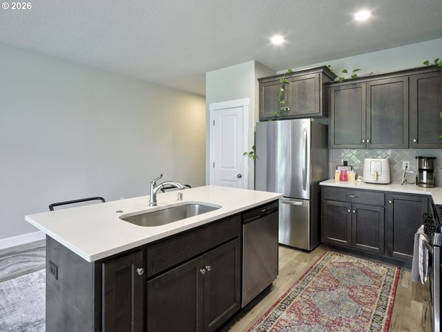 13613 Ne 61ST Ave, Vancouver, WA 98686