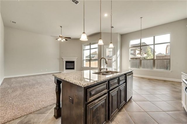 305 Featherstone Drive, Rockwall, TX 75087