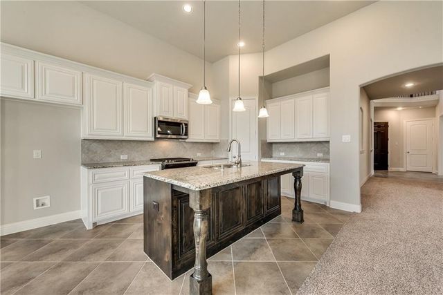 305 Featherstone Drive, Rockwall, TX 75087