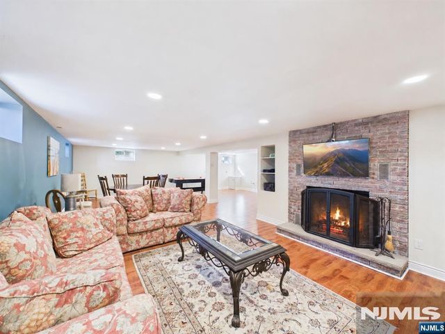 120 Beverly Road, Hawthorne, NJ 07506