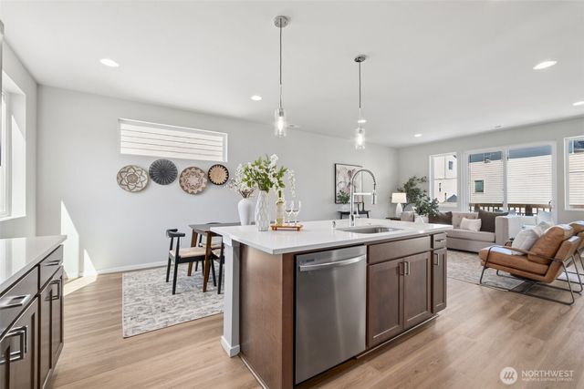 18527 SE 271st Court, Covington, WA 98042