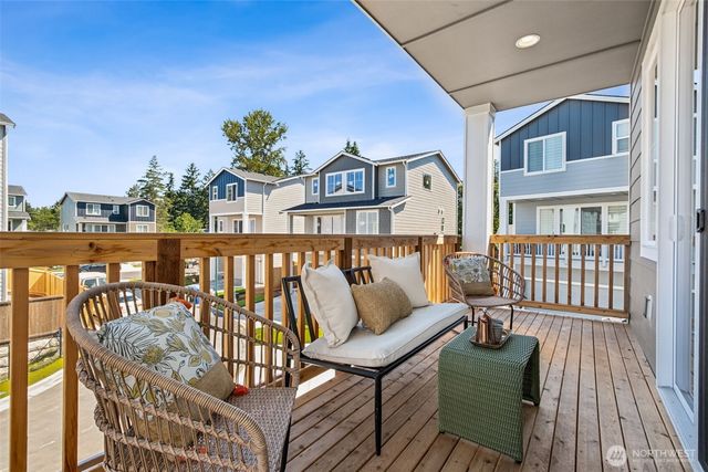 18527 SE 271st Court, Covington, WA 98042