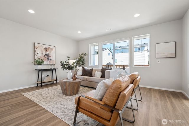 18527 SE 271st Court, Covington, WA 98042