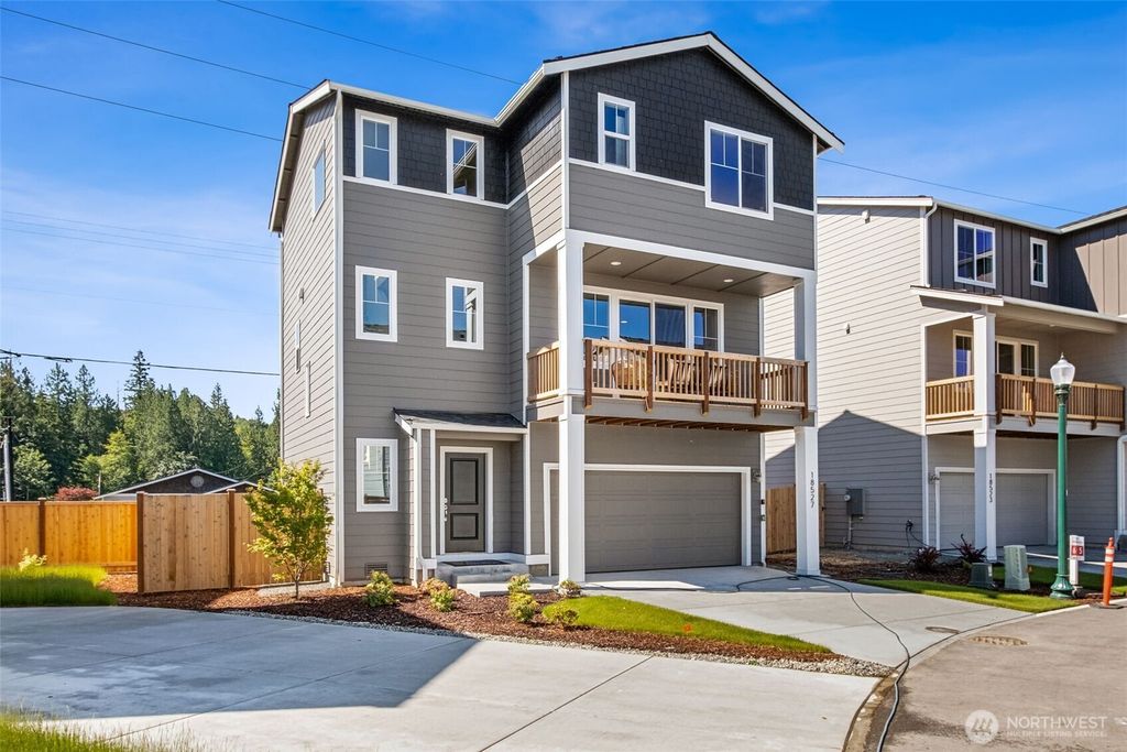 18527 SE 271st Court, Covington, WA 98042