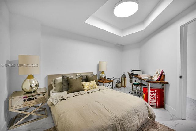 17111 Biscayne Blvd 1701, North Miami Beach, FL 33160