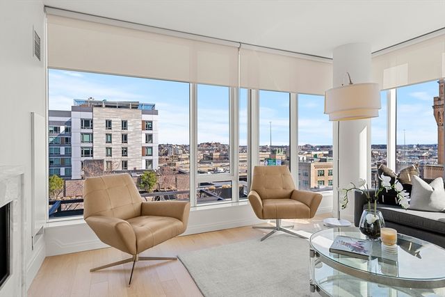 370-380 Harrison Ave 1008, Boston, MA 02118
