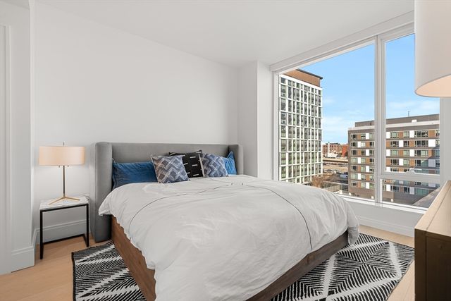 370-380 Harrison Ave 1008, Boston, MA 02118