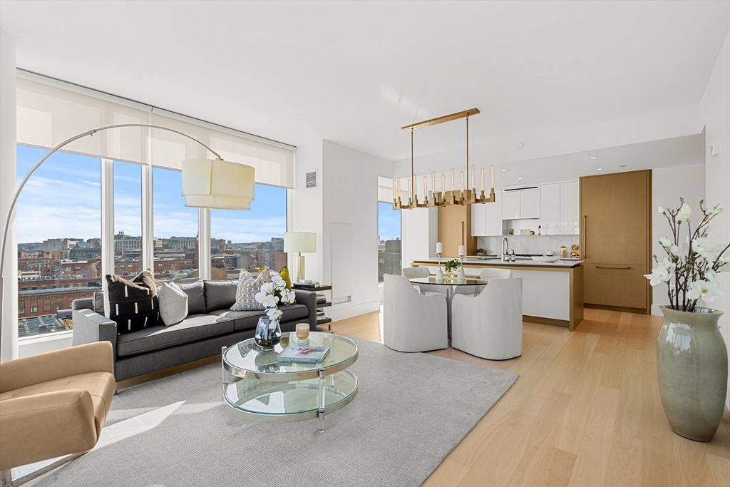 370-380 Harrison Ave 1008, Boston, MA 02118