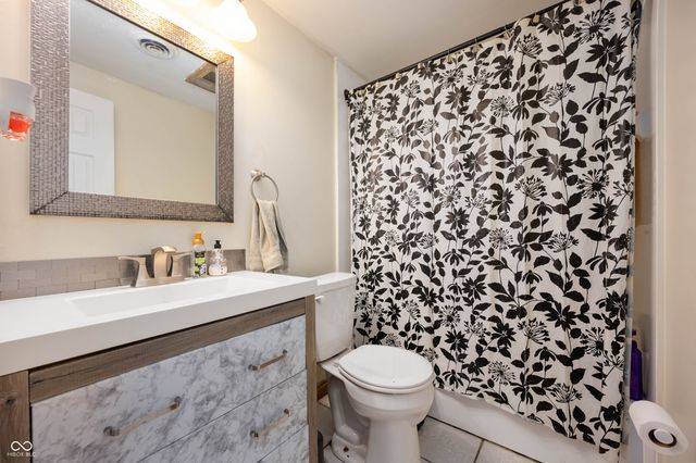 231 Nancy Drive, Kokomo, IN 46901