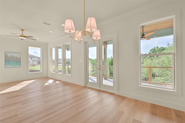 4444 Shady Lake Drive, Seabrook, TX 77586