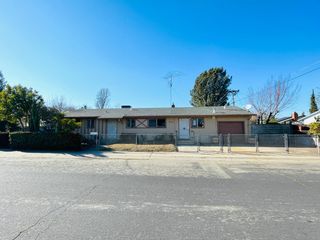 624 Bowlen Dr, West Sacramento, CA 95605