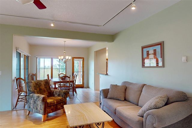 5385 Quemazon Place, Los Alamos, NM 87544