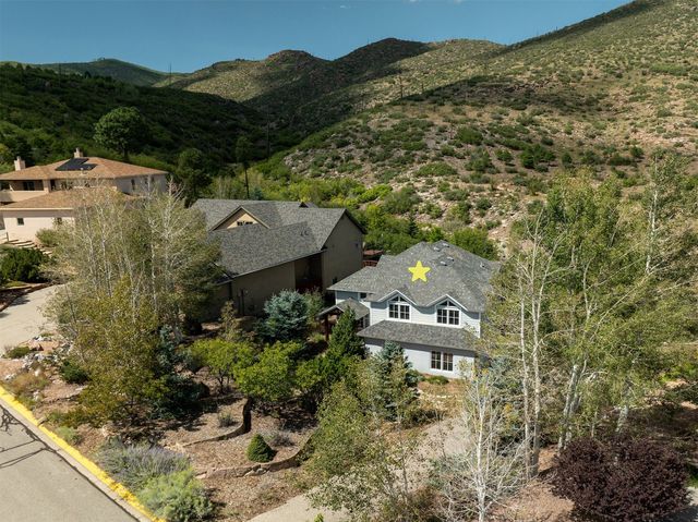 5385 Quemazon Place, Los Alamos, NM 87544