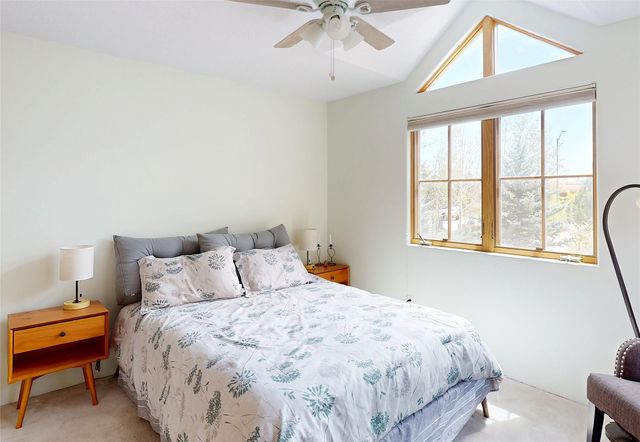 5385 Quemazon Place, Los Alamos, NM 87544