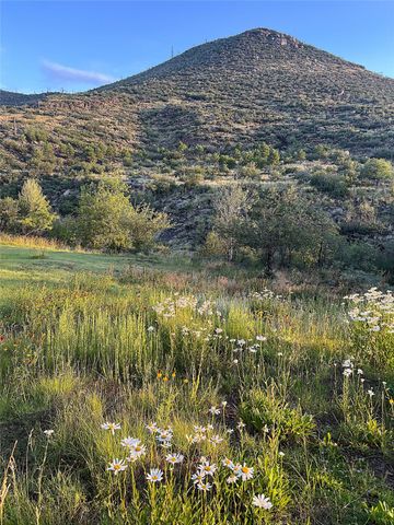 5385 Quemazon Place, Los Alamos, NM 87544