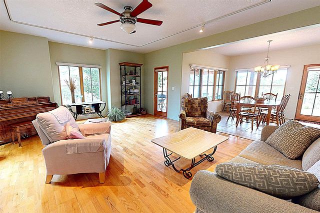 5385 Quemazon Place, Los Alamos, NM 87544