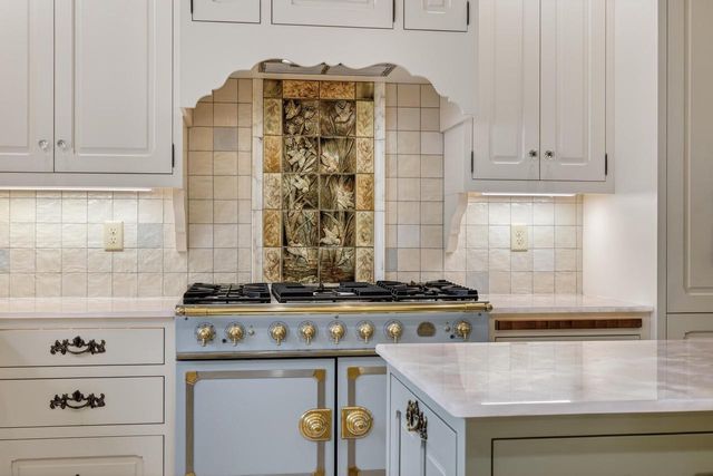 3452 Crestwood Drive, Madison, WI 53705