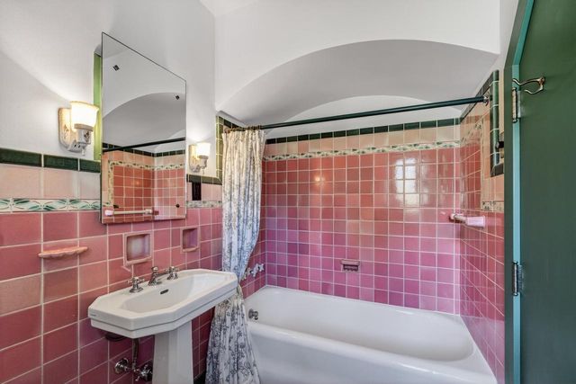 3452 Crestwood Drive, Madison, WI 53705