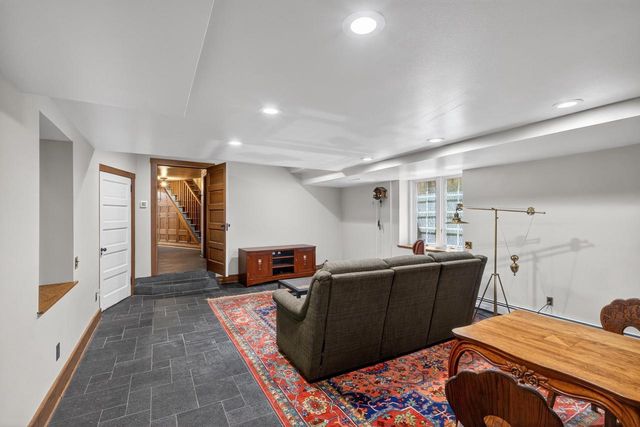 3452 Crestwood Drive, Madison, WI 53705
