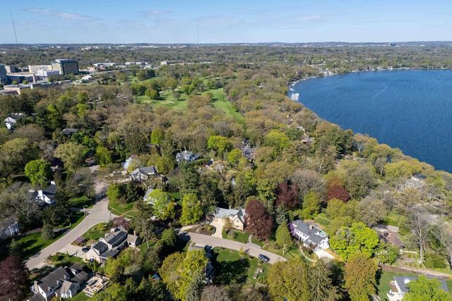 3452 Crestwood Drive, Madison, WI 53705