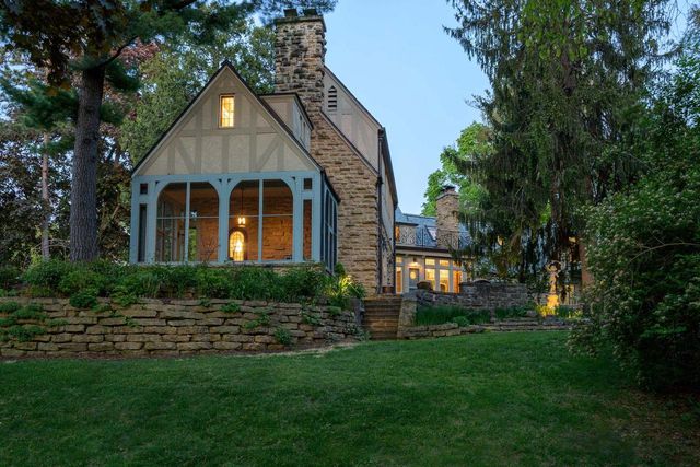 3452 Crestwood Drive, Madison, WI 53705
