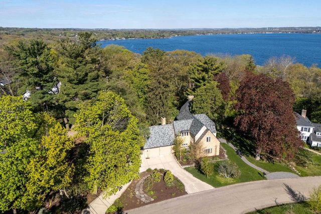 3452 Crestwood Drive, Madison, WI 53705