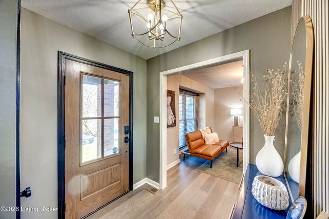 5318 Brookswood Rd, Crestwood, KY 40014