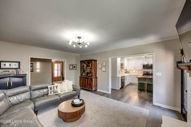 5318 Brookswood Rd, Crestwood, KY 40014