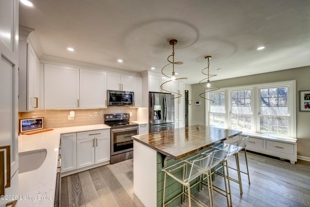 5318 Brookswood Rd, Crestwood, KY 40014