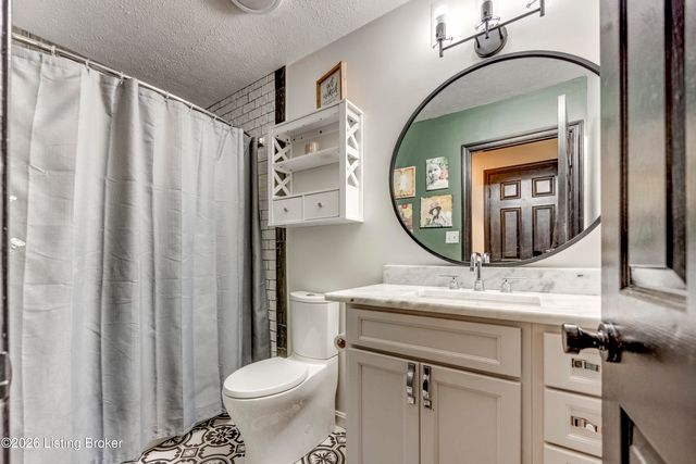 5318 Brookswood Rd, Crestwood, KY 40014