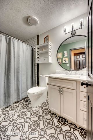 5318 Brookswood Rd, Crestwood, KY 40014