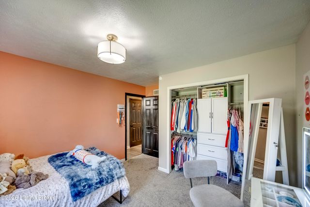 5318 Brookswood Rd, Crestwood, KY 40014