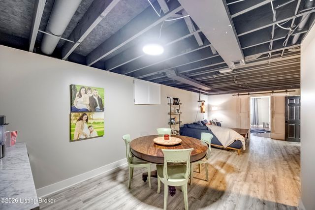 5318 Brookswood Rd, Crestwood, KY 40014