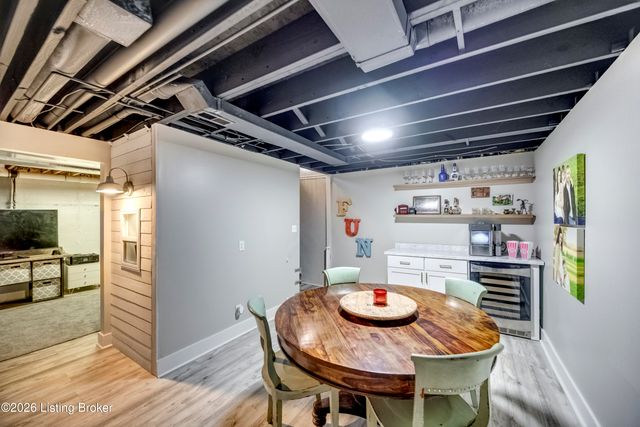 5318 Brookswood Rd, Crestwood, KY 40014