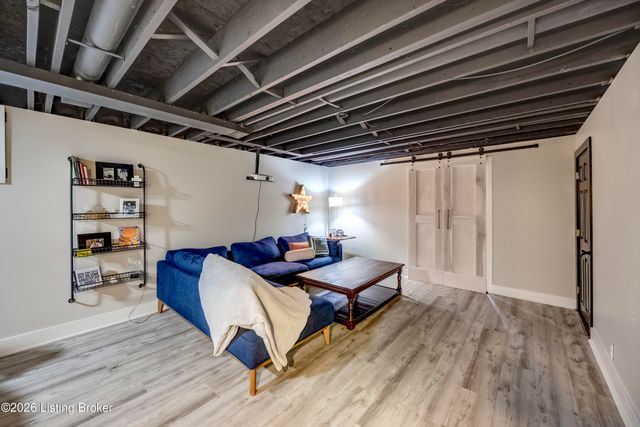 5318 Brookswood Rd, Crestwood, KY 40014