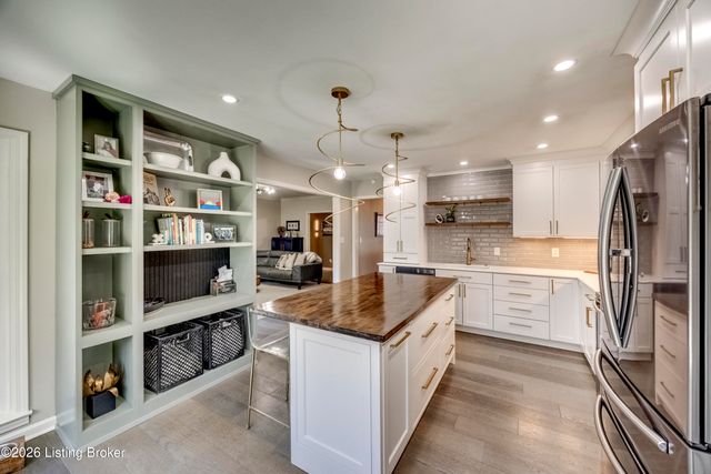 5318 Brookswood Rd, Crestwood, KY 40014