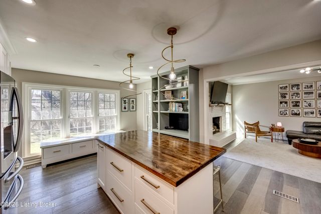 5318 Brookswood Rd, Crestwood, KY 40014