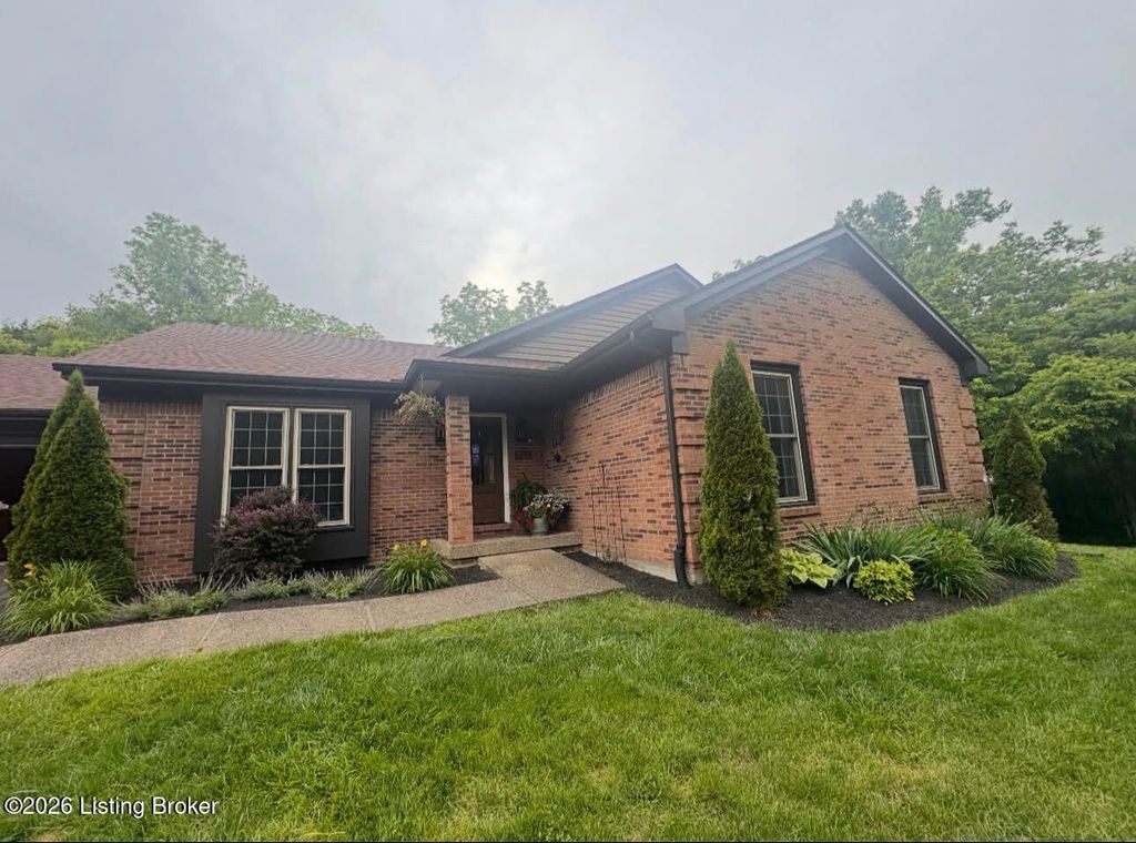 5318 Brookswood Rd, Crestwood, KY 40014
