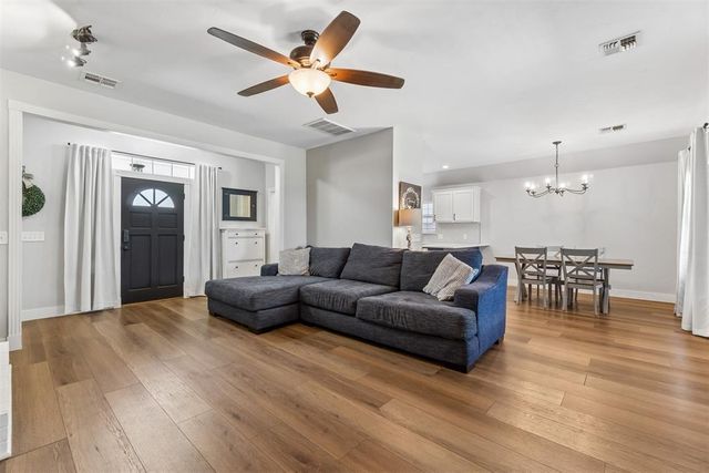 360 Candice Drive, Piedmont, OK 73078