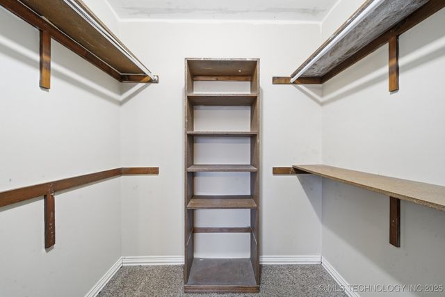 520 Ridgewood, Pryor, OK 74361