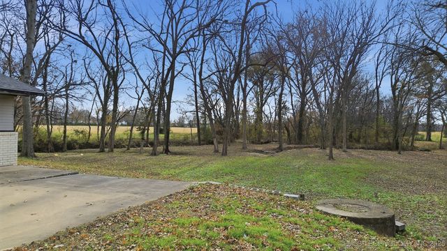 520 Ridgewood, Pryor, OK 74361