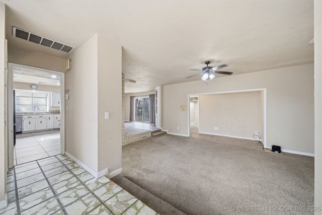 520 Ridgewood, Pryor, OK 74361