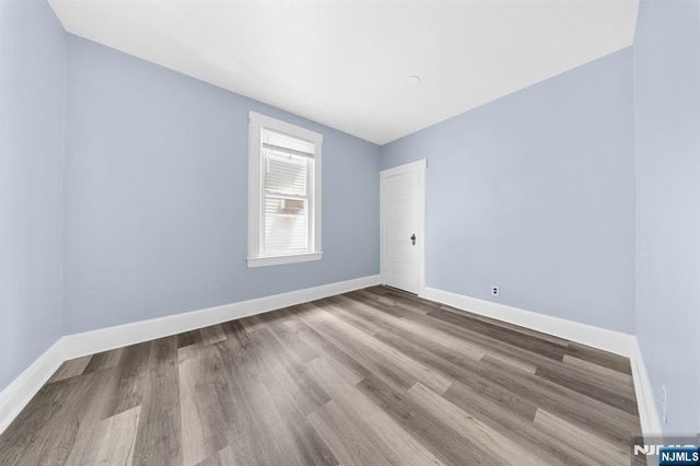16 Madison Avenue, Clifton, NJ 07011