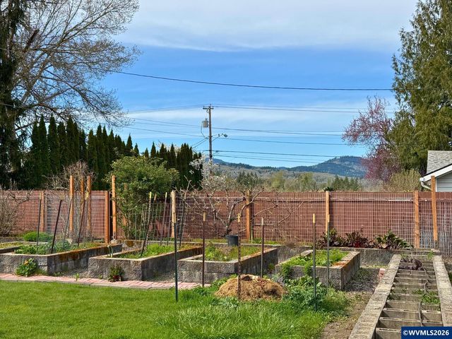 4925 SW Dakota Av, Corvallis, OR 97333