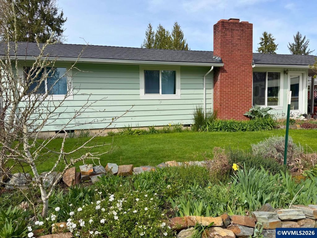 4925 SW Dakota Av, Corvallis, OR 97333