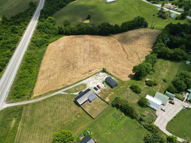 7674 Veterans Memorial Highway, Sharpsburg, KY 40374