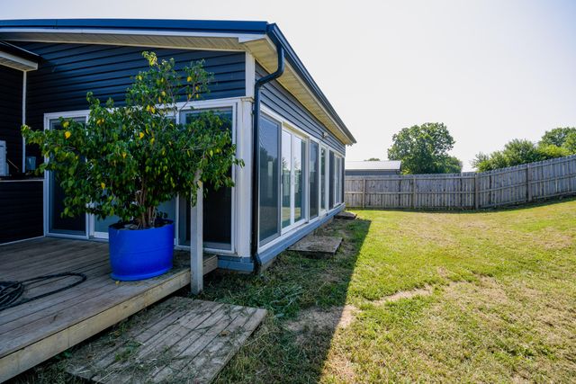 7674 Veterans Memorial Highway, Sharpsburg, KY 40374