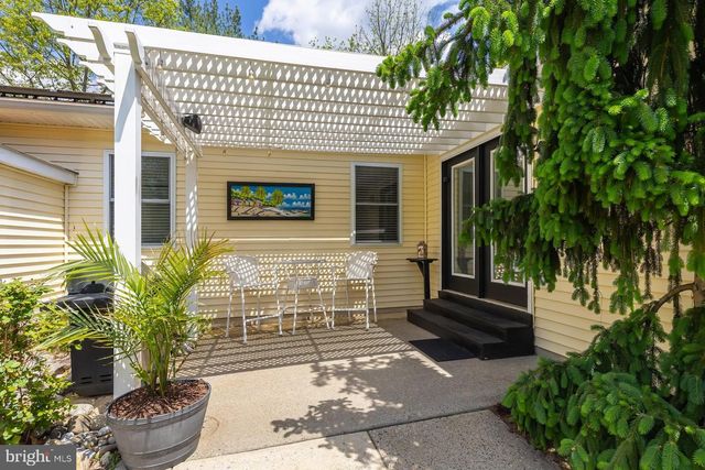 2339 TREMONT AVE, Atco, NJ 08004